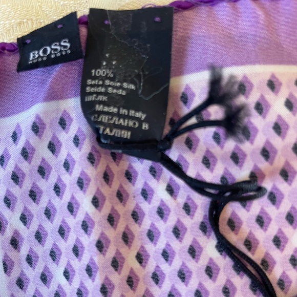 Hugo Boss Purple Pocket Square - Picture 5 of 5